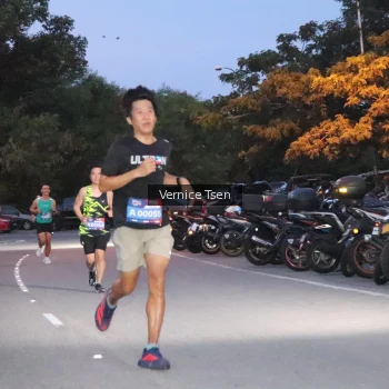 Runner Photo 3728578