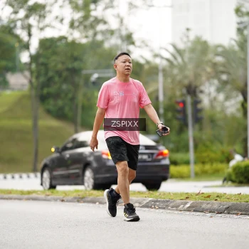 Runner Photo 3728595