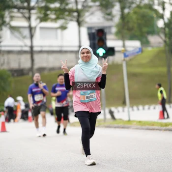 Runner Photo 3728649