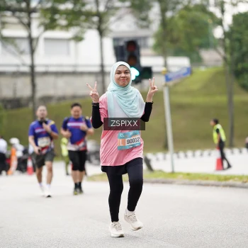 Runner Photo 3728671
