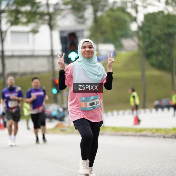 Runner Photo 3728673