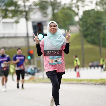 Runner Photo 3728680