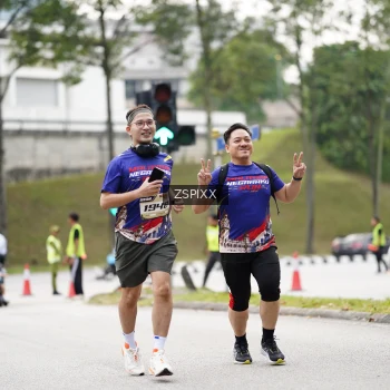 Runner Photo 3728694
