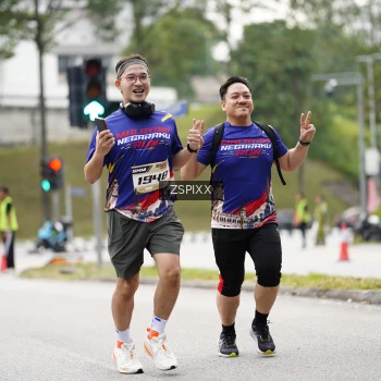 Runner Photo 3728737