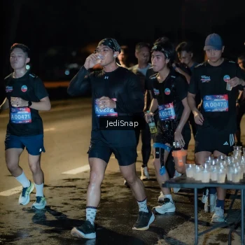 Runner Photo 3728753