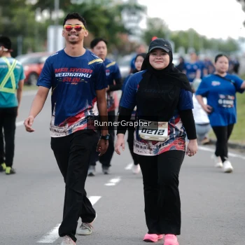 Runner Photo 3728997