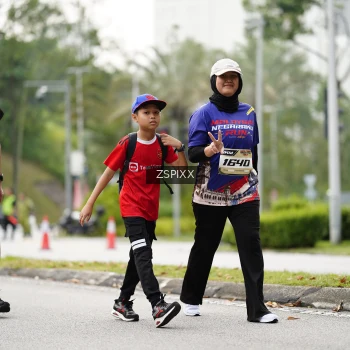 Runner Photo 3728998