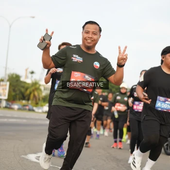 Runner Photo 3729003