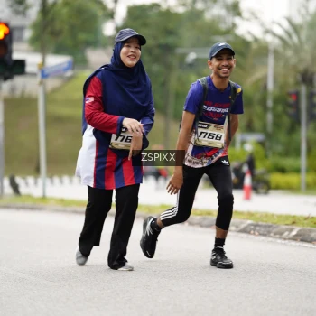 Runner Photo 3729094