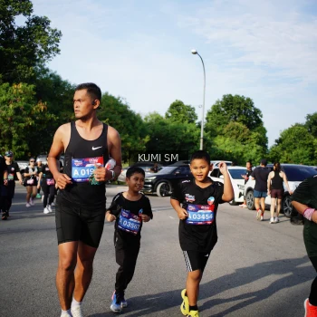 Runner Photo 3729114