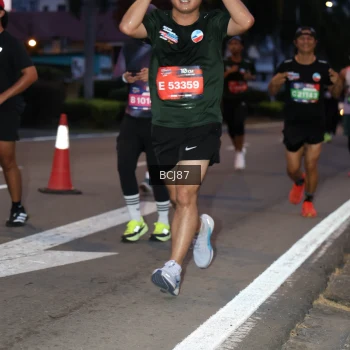 Runner Photo 3729173