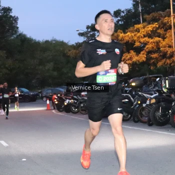 Runner Photo 3729206