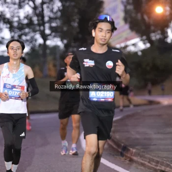 Runner Photo 3729294