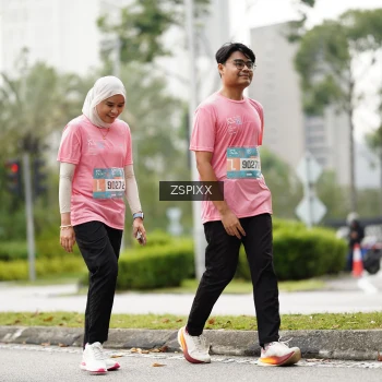 Runner Photo 3729393