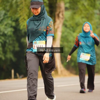 Runner Photo 3729411