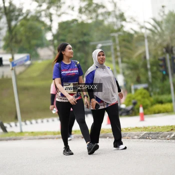 Runner Photo 3729418