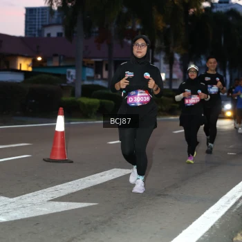 Runner Photo 3729429