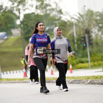 Runner Photo 3729443