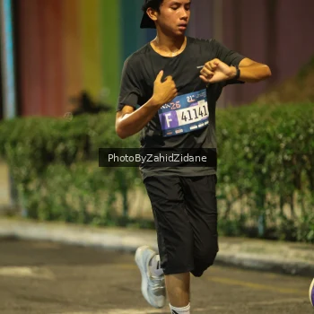 Runner Photo 3729533