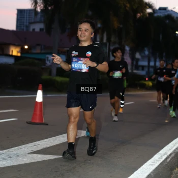 Runner Photo 3729559