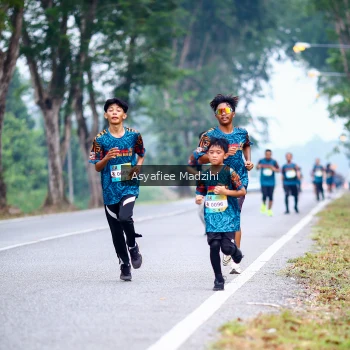 Runner Photo 3729576