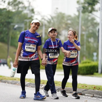 Runner Photo 3729717