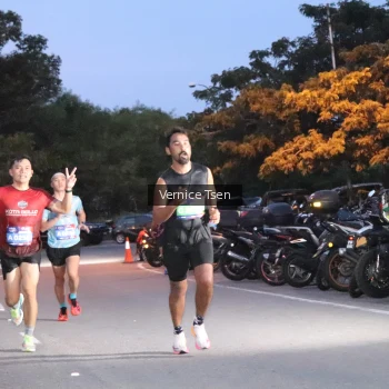 Runner Photo 3729719