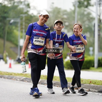 Runner Photo 3729749