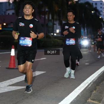Runner Photo 3729776