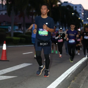 Runner Photo 3729825