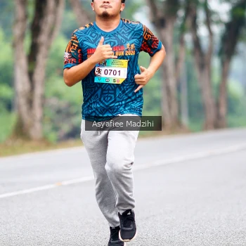 Runner Photo 3729863
