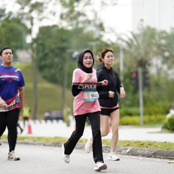 Runner Photo 3729876