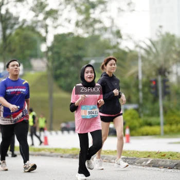 Runner Photo 3729885