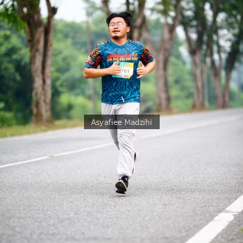 Runner Photo 3729979