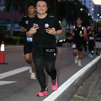 Runner Photo 3729998