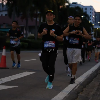 Runner Photo 3730026