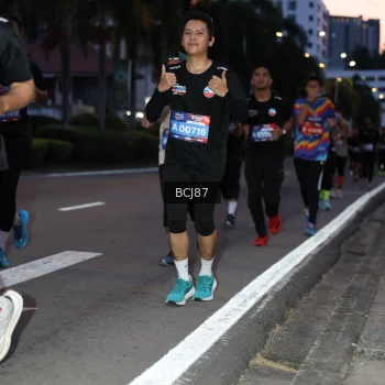 Runner Photo 3730152