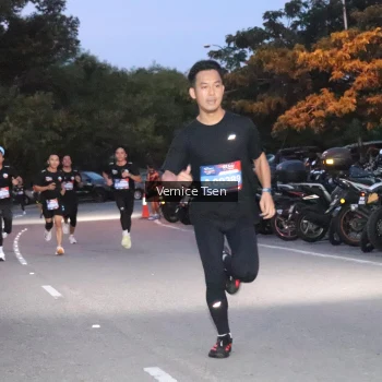 Runner Photo 3730188