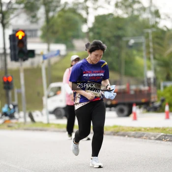 Runner Photo 3730244