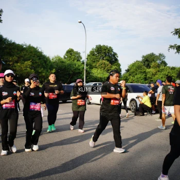 Runner Photo 3730272