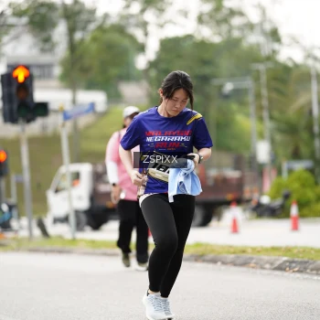 Runner Photo 3730274