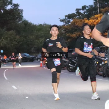 Runner Photo 3730345