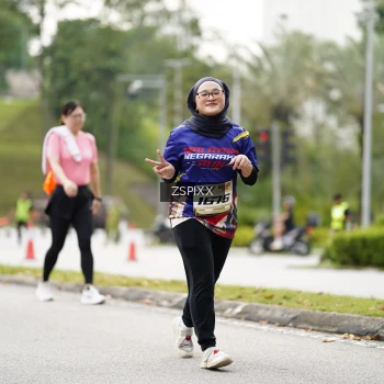 Runner Photo 3730373