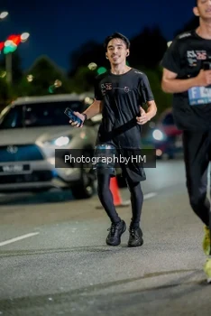 Runner Photo 3730377