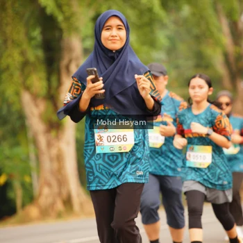 Runner Photo 3730472