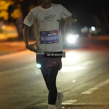 Runner Photo 3730523