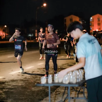 Runner Photo 3730546