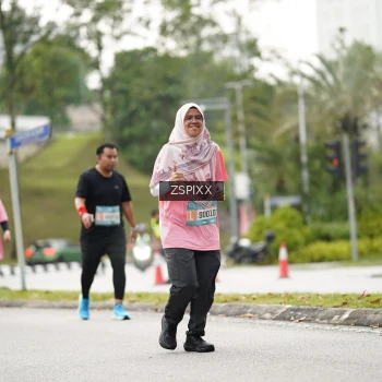 Runner Photo 3730567