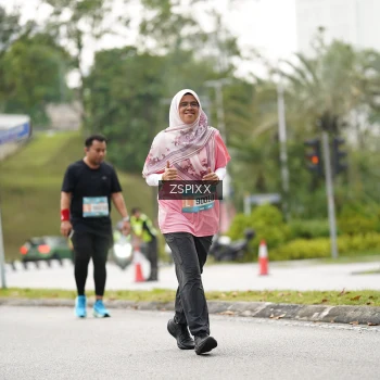 Runner Photo 3730571