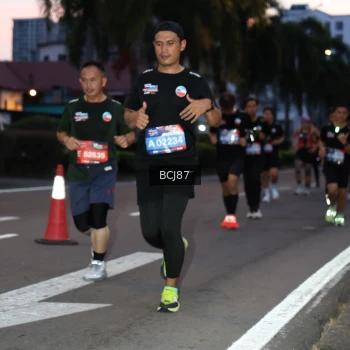 Runner Photo 3730579